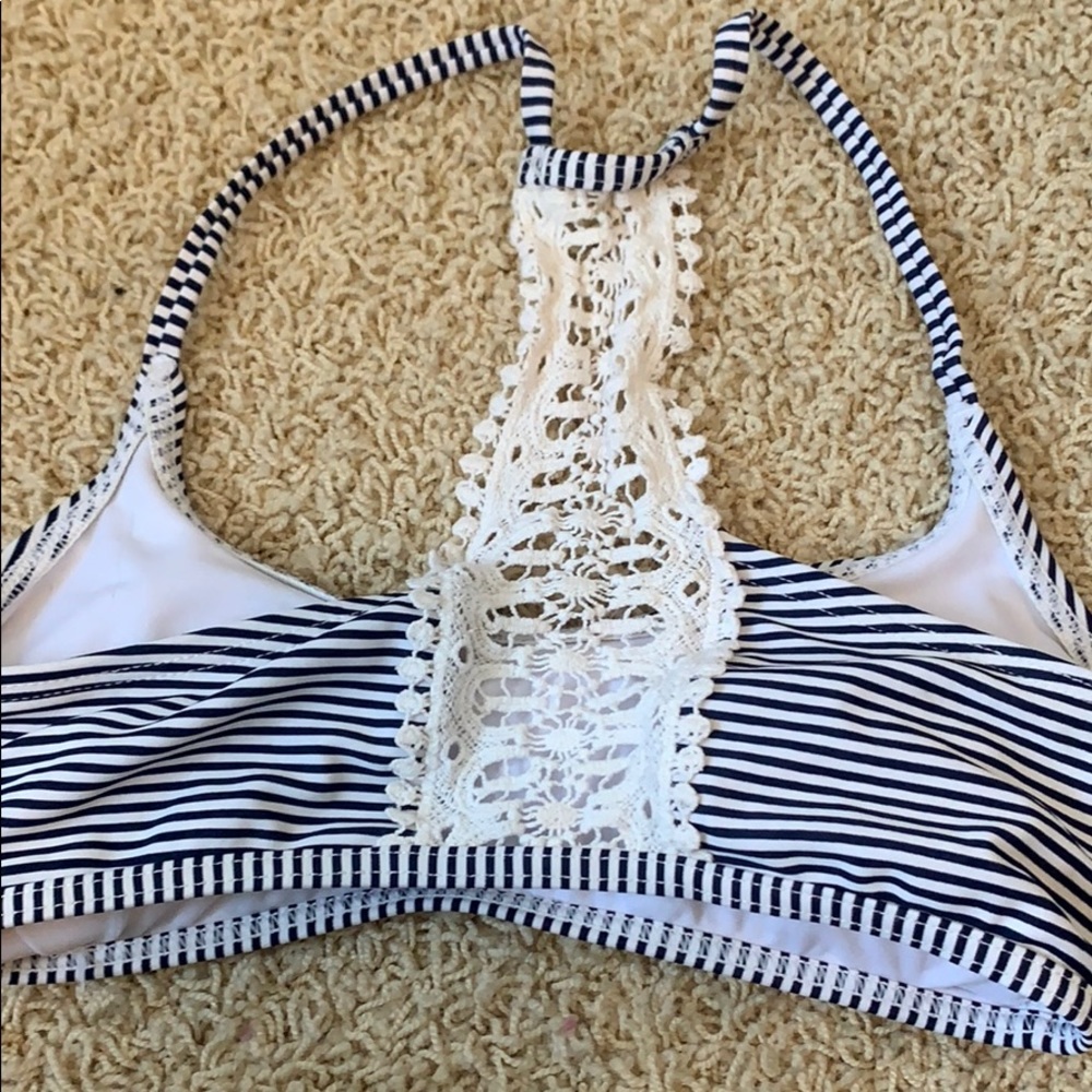 SWIMSUIT - Picture 2 of 2